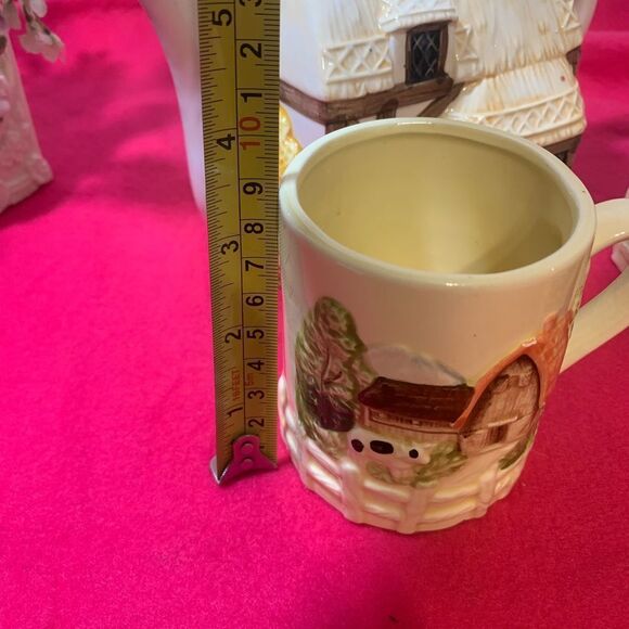 Annie Rowe Teapot -Autumn Cottage-Village with Mugs Set - Picture 16 of 16